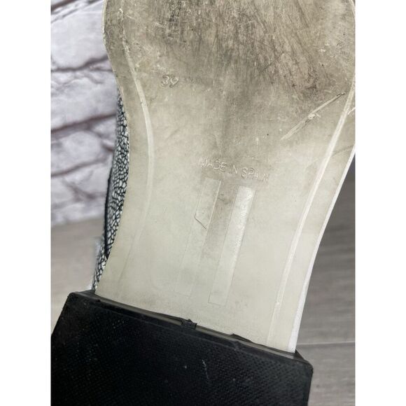 Miista London Black White Leather Cracked Print Center Zip Shoes Women 39EU/8.5M - Picture 8 of 16